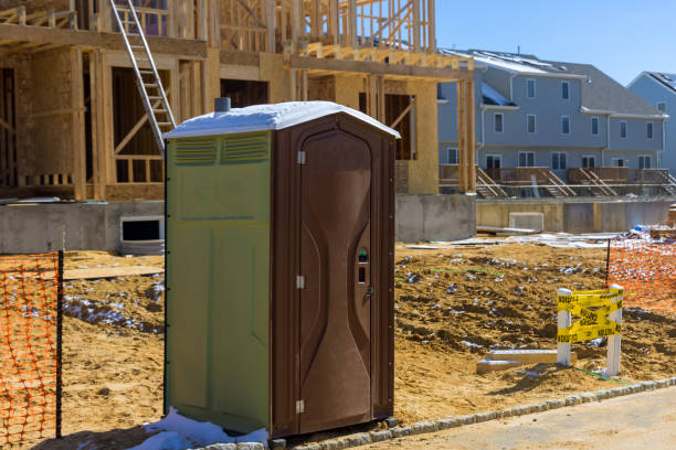 Best Construction site porta potty rental  in Shorewood Forest, IN